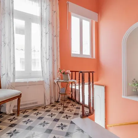 Neoclassical Mansion In By Explore